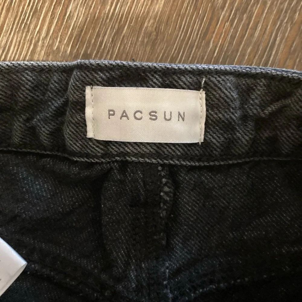 PacSun Black Jean Shorts for Women Festival - Picture 3 of 7